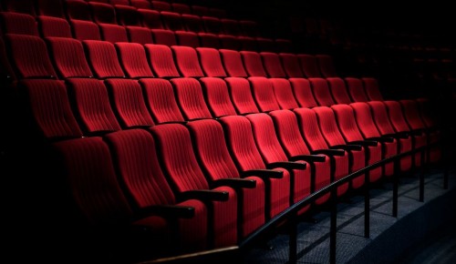 В киноконцертном зале «Эльдар» 7 февраля покажут спектакль «Браво, Буратино!»