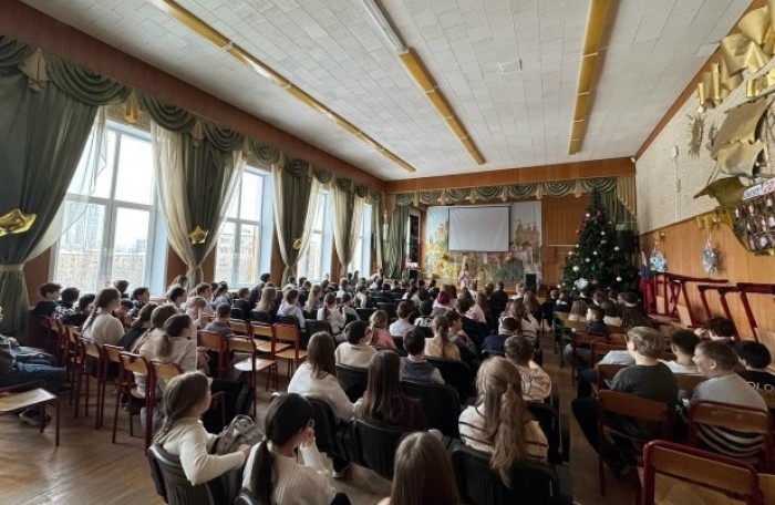 В школе №7 прошла встреча специалистов комиссии по делам несовершеннолетних с учащимися 5 класса