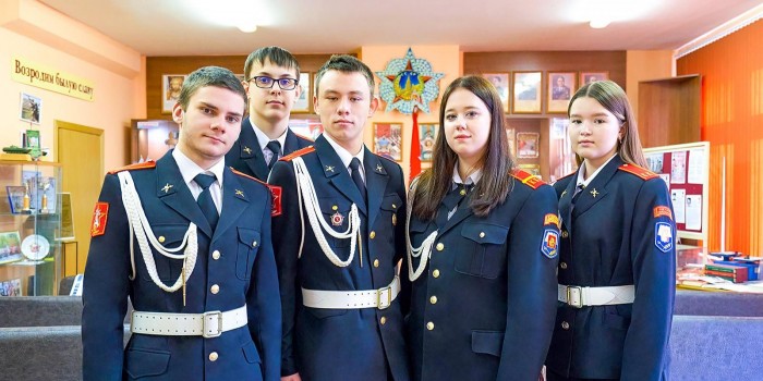 Собянин: Более 20 тыс. московских школьников обучаются в кадетских классах