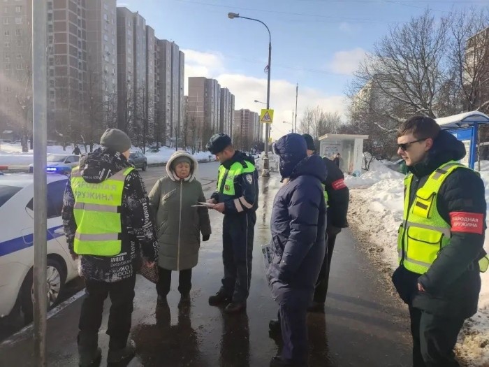 В ЮЗАО столицы автоинспекторы провели мероприятие «Пешеходный переход»
