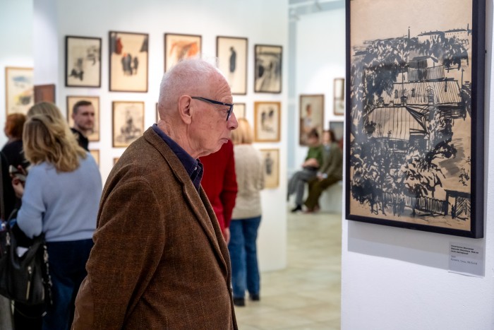 Судьба на кончике кисти: авангард и соцреализм встретились в Беляеве