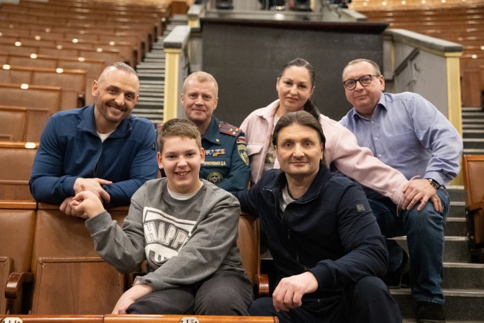 Сотрудники Управления по ЮЗАО ГУ МЧС России приняли участие во всероссийской акции «Ёлка желаний»