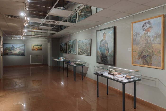 В Музее героев Советского Союза и России после ремонта открылась выставка «Русский мир. Возвращение»