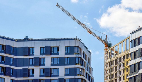 В жилом комплексе на Одесской улице завершаются монолитные работы