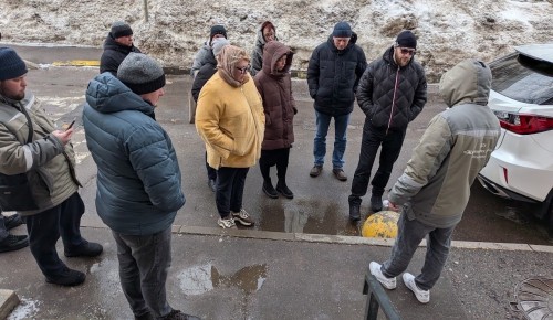 Глава управы Конькова оценила результат капремонта в домах на ул. Миклухо-Маклая