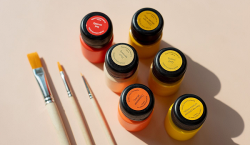 Две выставки открылись в центре долголетия Северного Бутова