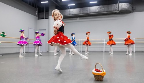 Ученицы школы №49 отличились в финале чемпионата России по народным танцам