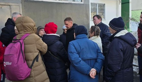 Глава управы Ясенева совершил обход территории по Вильнюсской улице