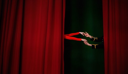 Досуговый центр в Конькове представит постановку о первых людях «Ящерица»