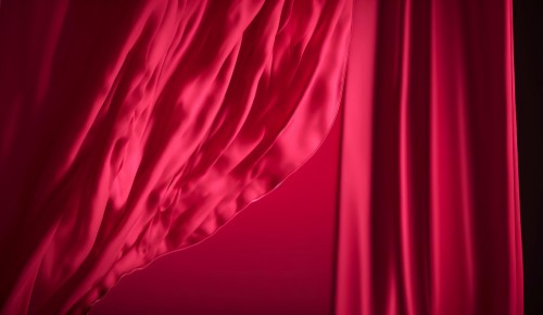 В школе №1101 театр «Маски» выступил с премьерой спектакля