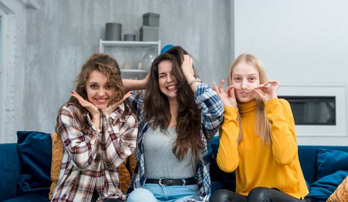 В филиале «Ломоносовский» СЦ «Оберег» прошло занятие для подростков о личных целях