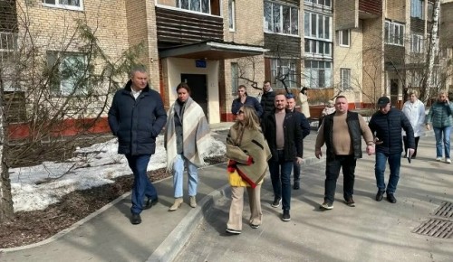 Около дома на Ленинском проспекте отремонтируют асфальтовое покрытие