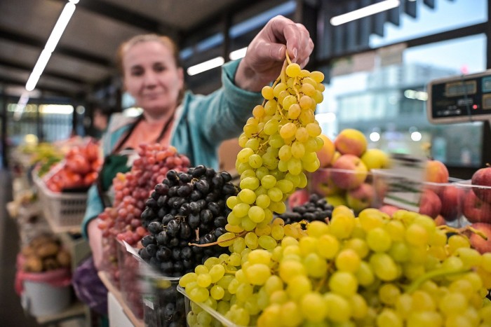 На ярмарке в Зюзине можно попробовать киви, выращенное в Крыму