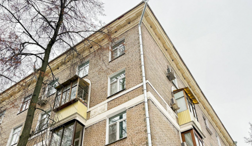 В Котловке провели реставрацию сталинской пятиэтажки