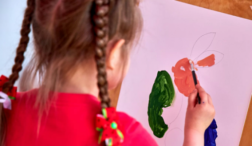 Молодежная палата Северного Бутова объявила конкурс рисунков, посвященных космосу