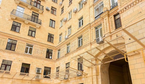 Москвичам рассказали о капремонте дома в Гагаринском районе