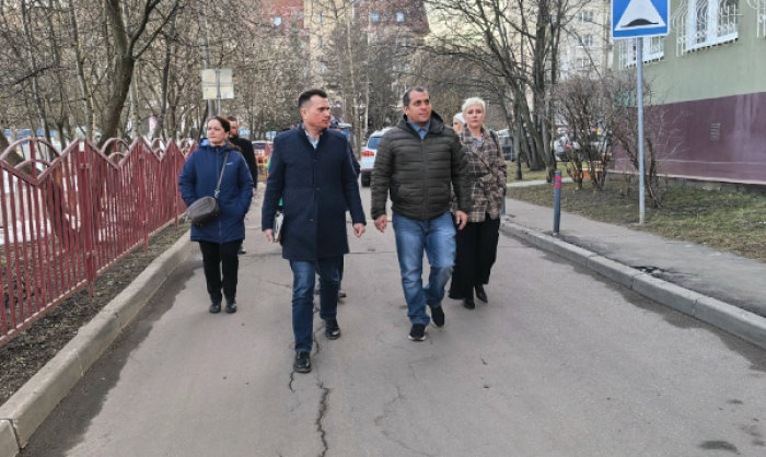 Глава управы Северного Бутова провел обход трех улиц