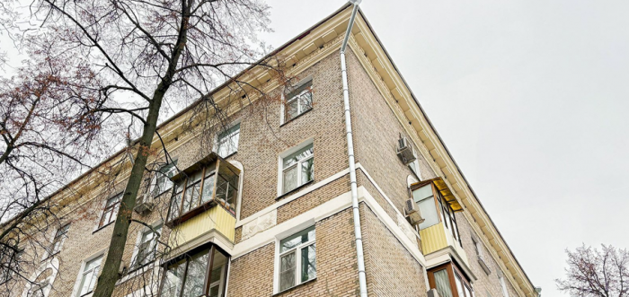 В Котловке провели реставрацию сталинской пятиэтажки