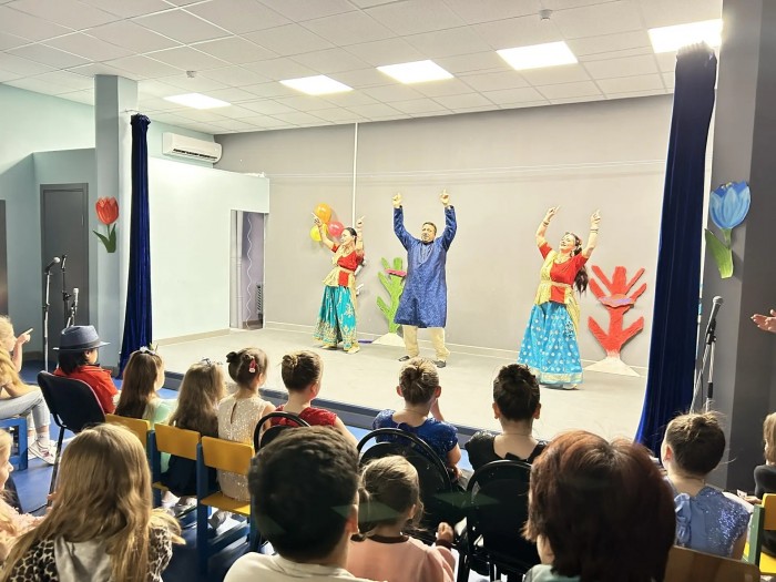 В Теплом Стане прошел концерт ко Дню работников культуры