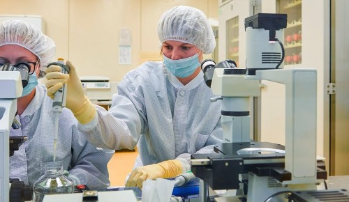 Врачи Университетской клиники РУДН ищут способ снизить риски после замершей беременности