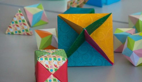 Искусство оригами: на занятии библиотеки  № 196 научат мастерить лисичку из бумаги