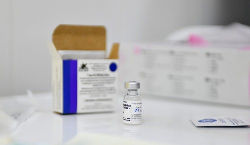 Собянин: Первыми вакцину от коронавируса получат врачи и учителя