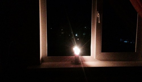 Православные жители Академического района зажгут свечи в окнах в Пасхальную ночь 