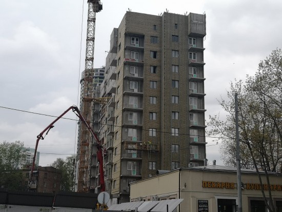 В Академическом районе возобновили строительство дома по программе реновации