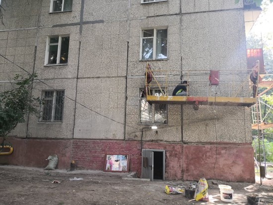 Ремонт фасада в доме на Большой Черемушкинской близится к завершению