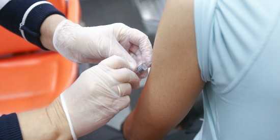 В Москве откроется еще 74 центра вакцинации от коронавируса 
