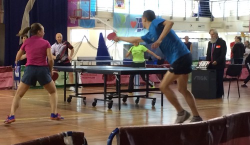 Сборная Академического района заняла третье место в соревнованиях по настольному теннису