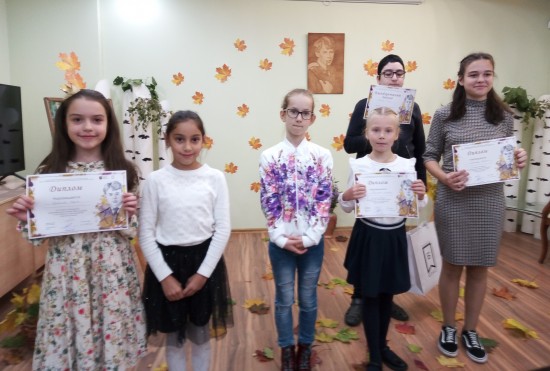 Жители Академического района активно поучаствовали в конкурсе «Весь Есенин» в библиотеке № 186