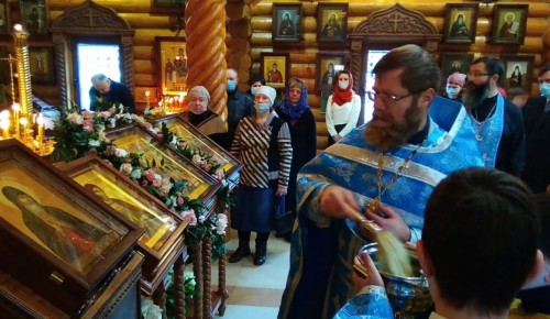 Новая икона Григория Чудотворца освящена в храме Всех Преподобных Отцев Киево-Печерских