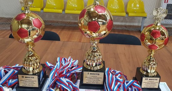 Команда Академического района завоевала третье место в округе на соревнованиях по мини-футболу