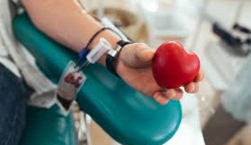 Собянин поблагодарил доноров крови за вклад в сохранение здоровья москвичей