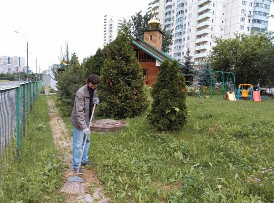 Прихожане храма Святых Праведных Симеона Богоприимца и Анны пророчицы приняли участие в акции «ПостЧистоты»