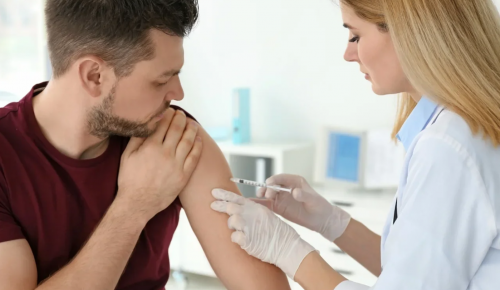 Специалисты отмечают важность вакцинирования от гриппа
