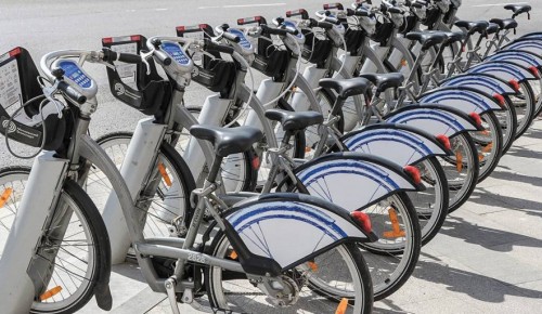 В столице увеличилось количество поездок на велосипедах после создания временных велополос
