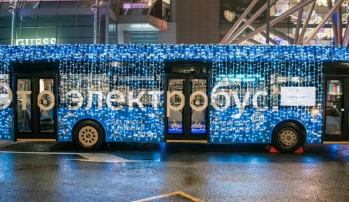 ГИБДД аннулировала штрафы за подсветку электробусов в Москве