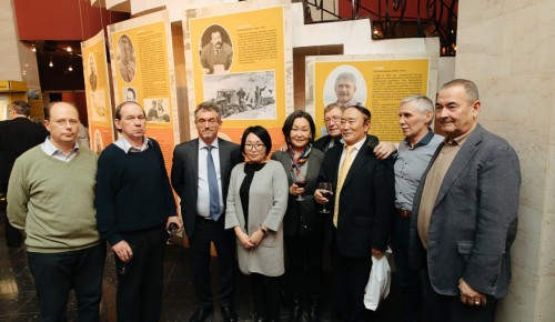 В Москве открылась выставка "Монголия далекая - близкая"