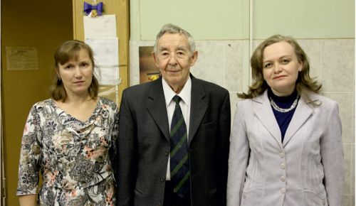 90 лет исполнилось выдающемуся профессору кафедры органической химии и химии нефти Владимиру Дмитриевичу Рябову