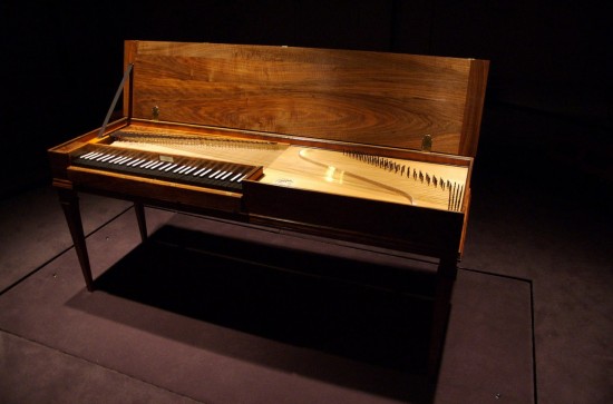 В библиотеке №183 познакомят со старинным инструментом "Клавесин"