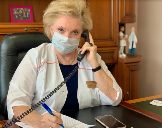 Депутат Мосгордумы Ольга Шарапова провела дистанционный прием для пожилых граждан