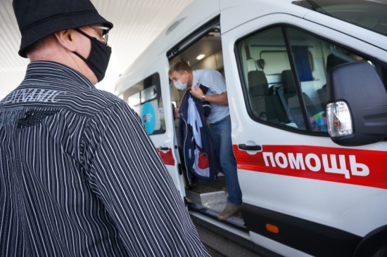 Мобильный пункт вакцинации против гриппа на станции метро "Площадь Гагарина" будет работает еще несколько дней