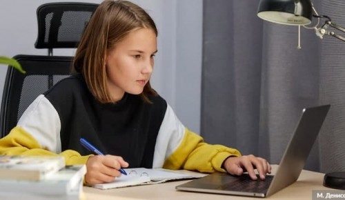 40 тыс школьников стали участниками онлайн-занятий детских технопарков Москвы в 2020 году — Сергунина 
