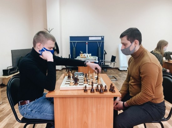 Активисты Гагаринского района организовали шахматный турнир