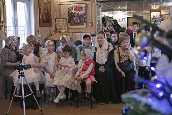 Детский рождественский праздник состоялся в Конькове