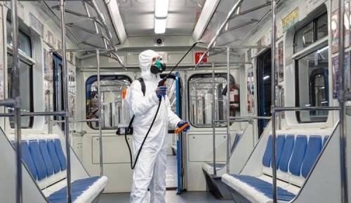 Собянин: 100% вагонов метро проходят дезинфекцию и влажную уборку