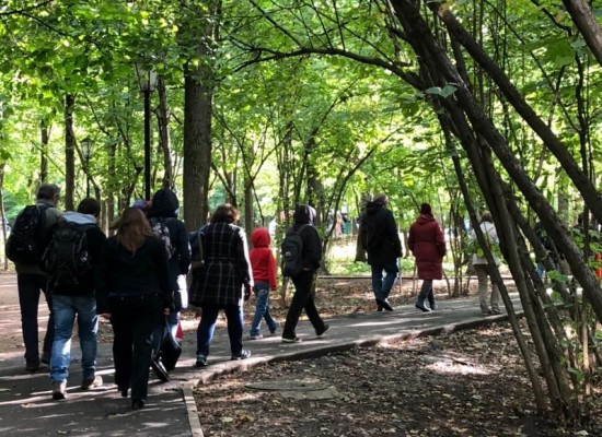 В районе Коньково провели экскурсию