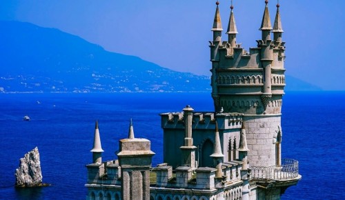 Депутат МГД Олег Артемьев отметил перспективы сотрудничества Москвы и Крыма в сфере туризма